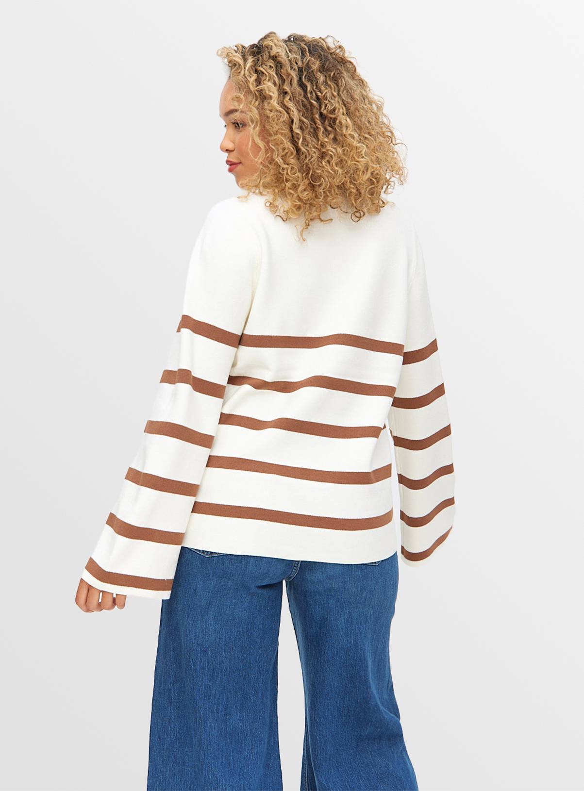 Relaxed Stripe Crew Neck Jumper 20 - Image 4